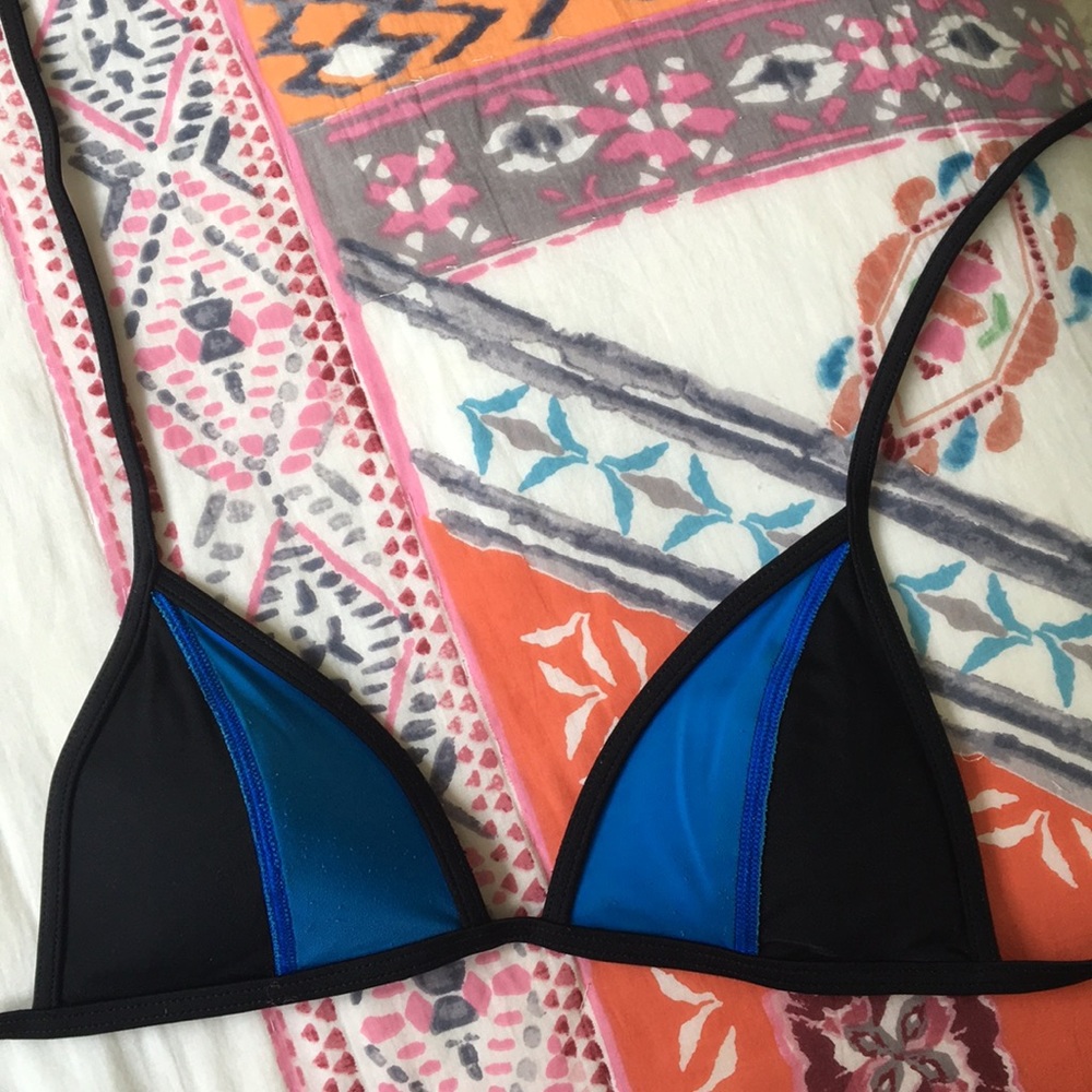 Victoria Secret Pink two piece top bathing suit!